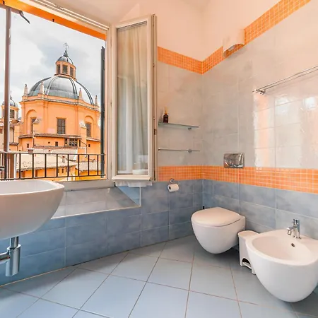 Immobo Arcadian - Piazza Maggiore View * Boloňa