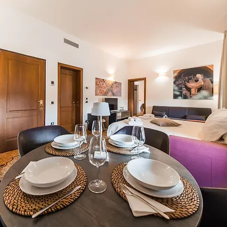 Immobo Arcadian - Piazza Maggiore View * Boloňa