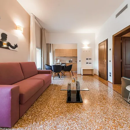 Immobo Arcadian - Piazza Maggiore View Apartment Bologna